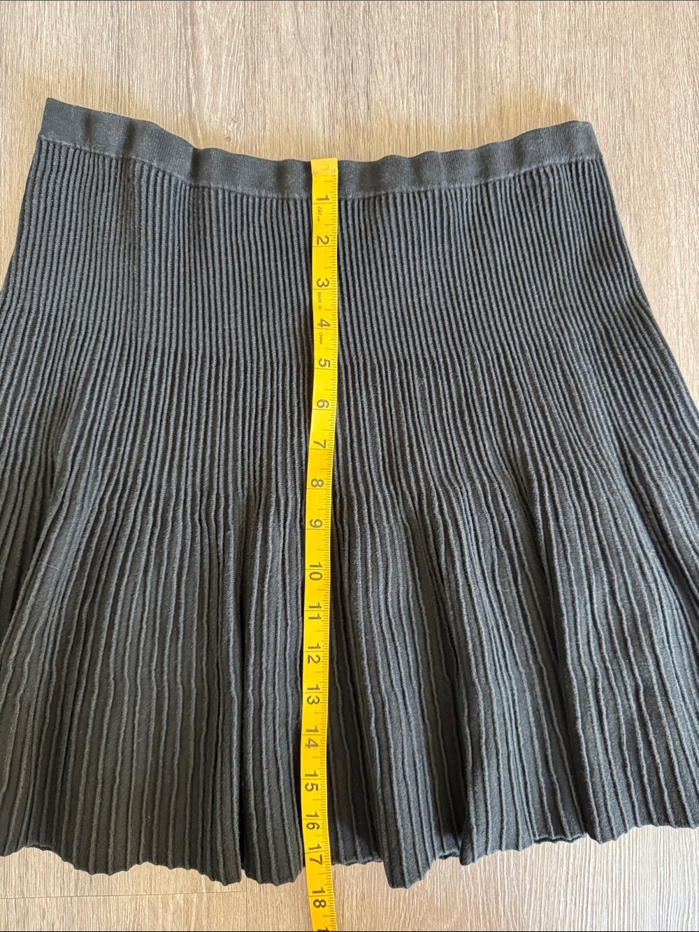 Black Ribbed Knit Dropped Waist Flared Skirt - Women - Picture 6 of 6